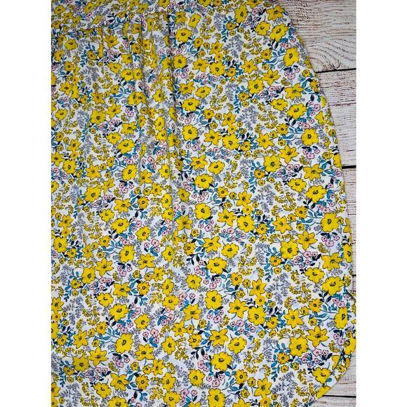 Ann Taylor LOFT floral top EUC size M - Picture 2 of 7